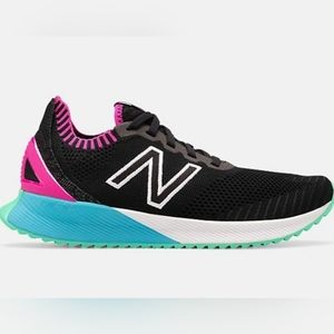 New Balance Womens FuelCell Echo